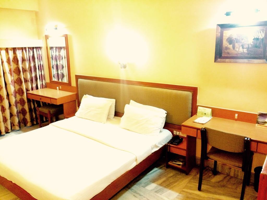 Harsha Hotel Hyderabad Luaran gambar